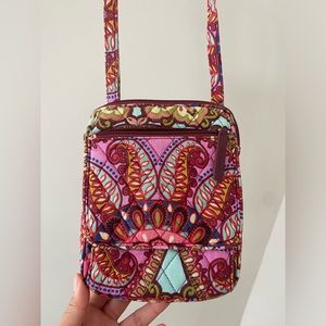 Vera Bradley | crossbody multicolored purse